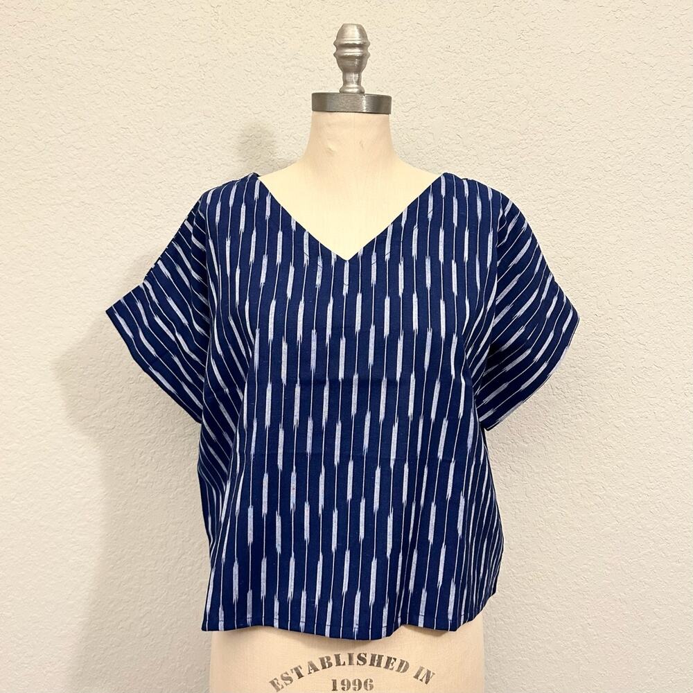 NOONDAY COLLECTION Top Navy Blue Ikat Cropped Blouse Boxy NWT